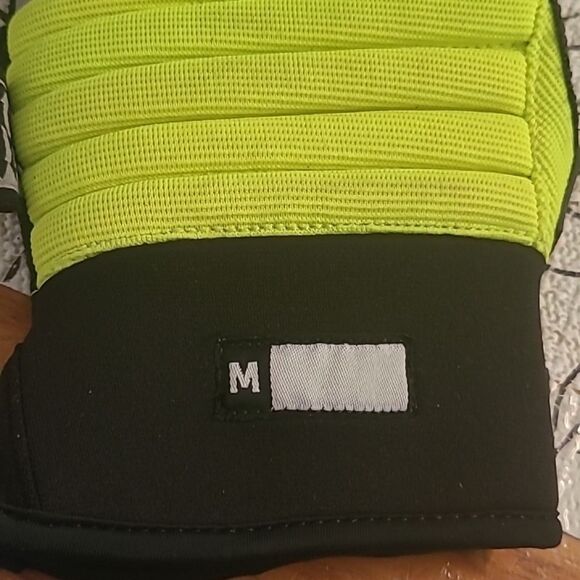 Hipora High-Visibility Safety Gloves - Picture 12 of 14